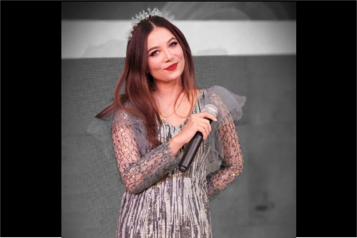 professional event hostess in ludhiana