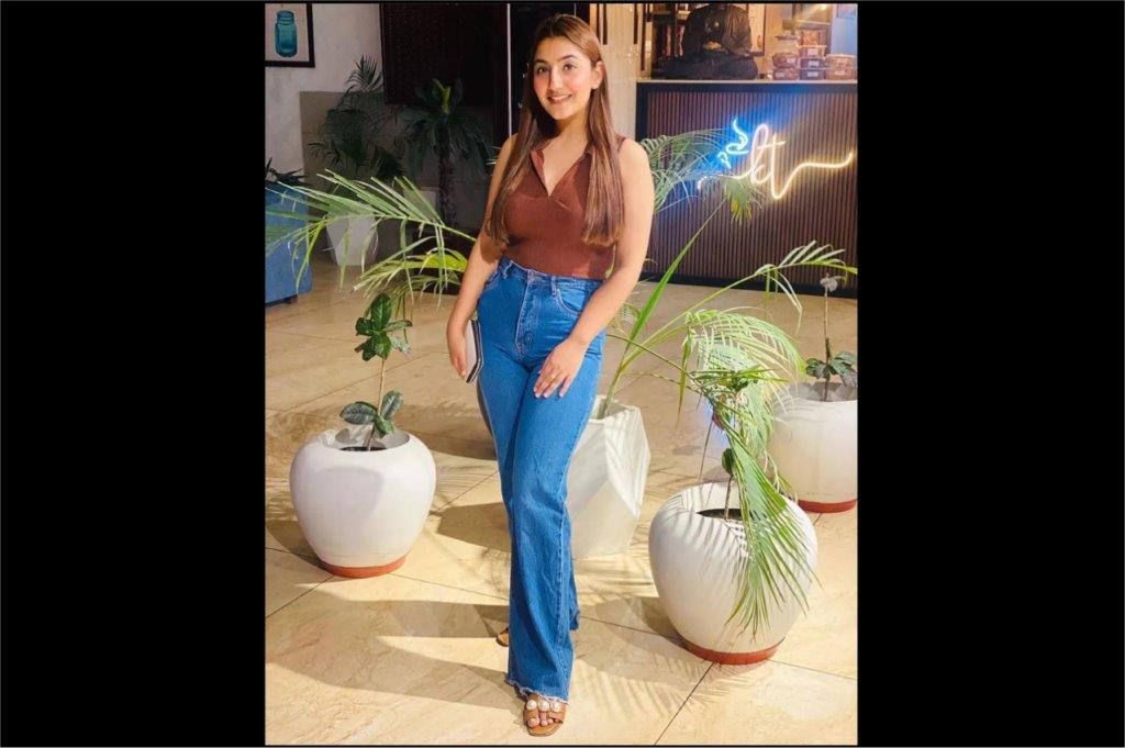 smart event hostess in ludhiana